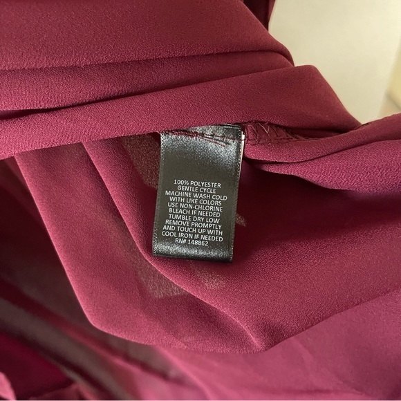 Torrid Hilo Burgundy V Neck 3/4 Sleeve‎ Tunic Size 5X - Picture 6 of 6